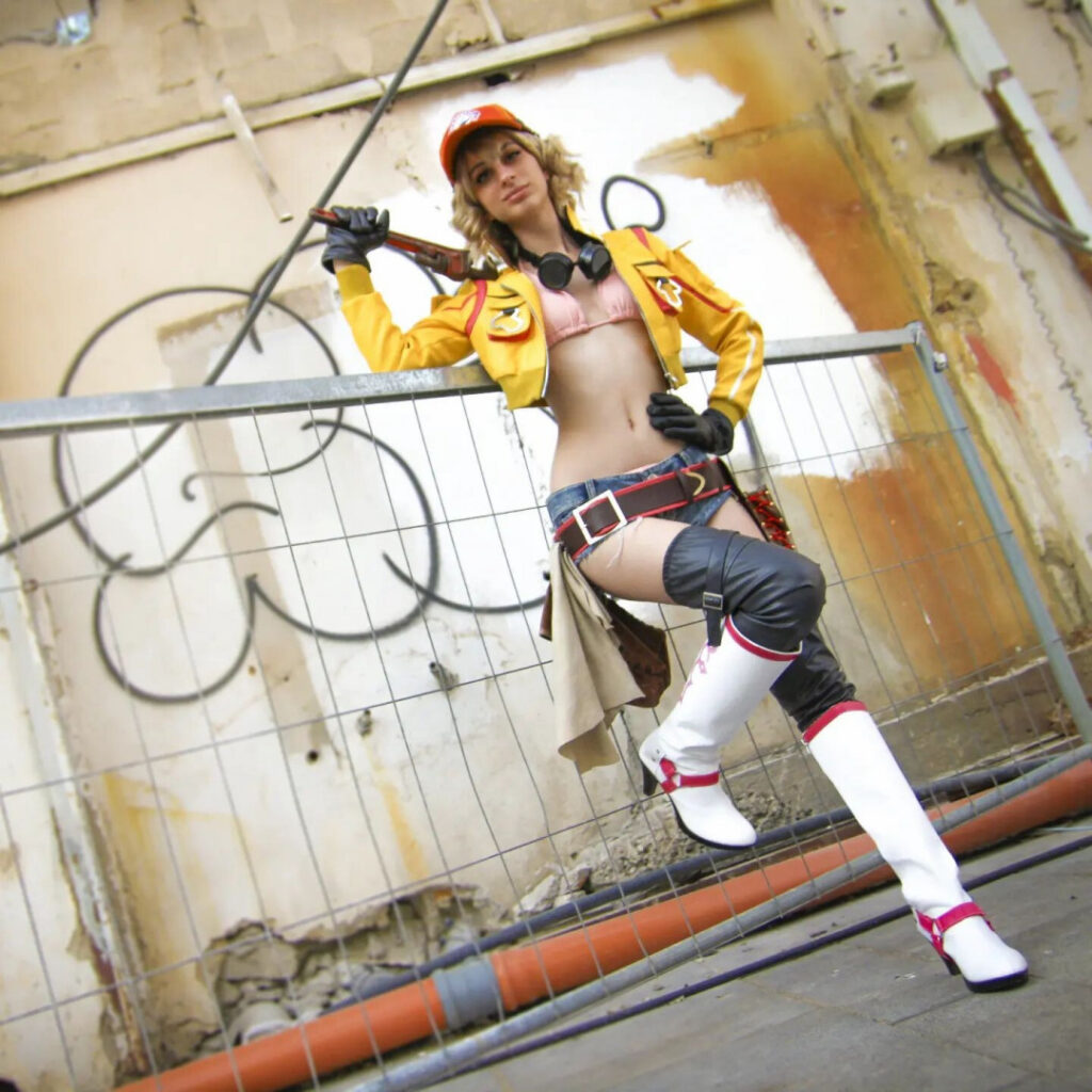 Instagram – GoldBerry – Maya Gold – Nude