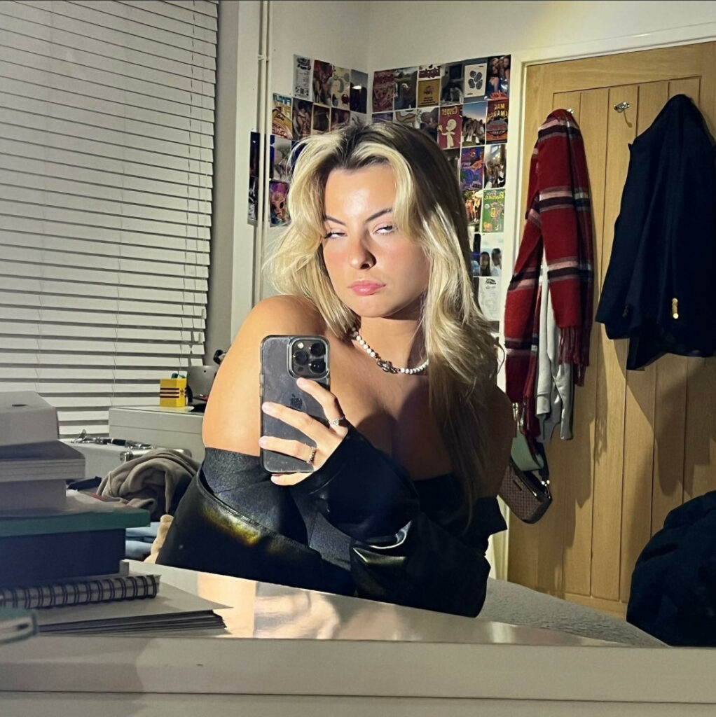 TikTok – Instagram – Grace Bidd | gracebidd | gracebidd1 – Nude