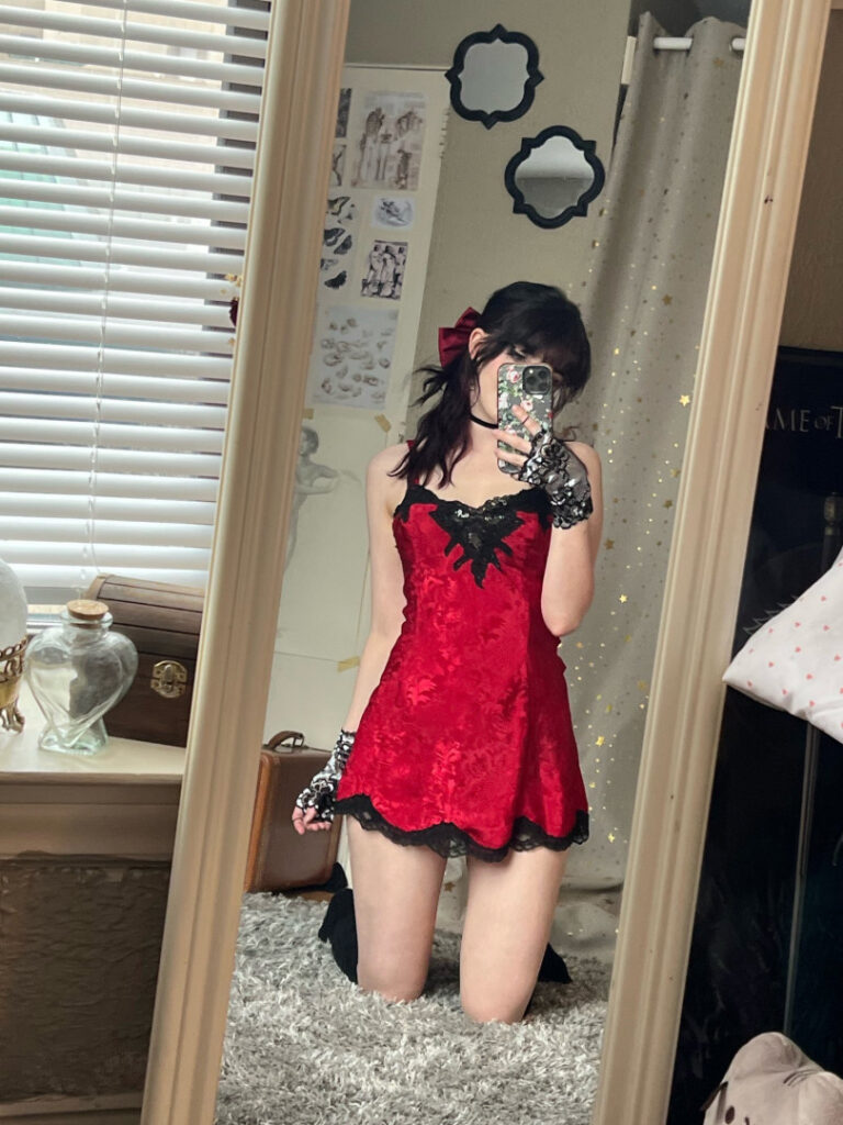 Instagram – graveghostie / eghostie – Nude