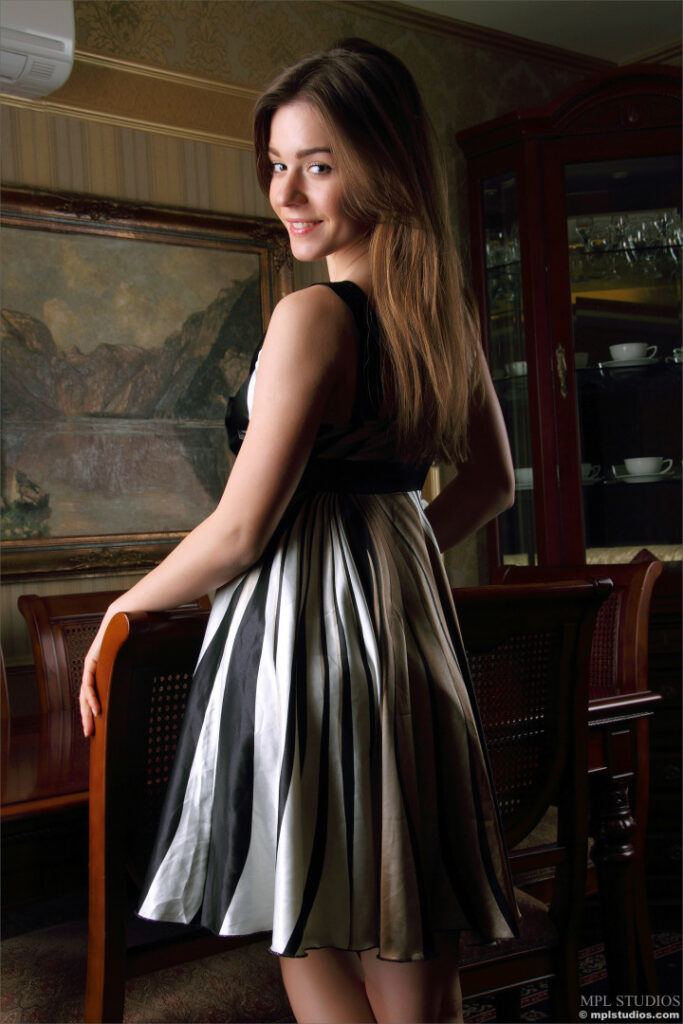 Instagram – Petite – Guerlain aka Lily Chey, Lili, Lily C, Dominika, Anastasia S, Nasty Q. – Nude