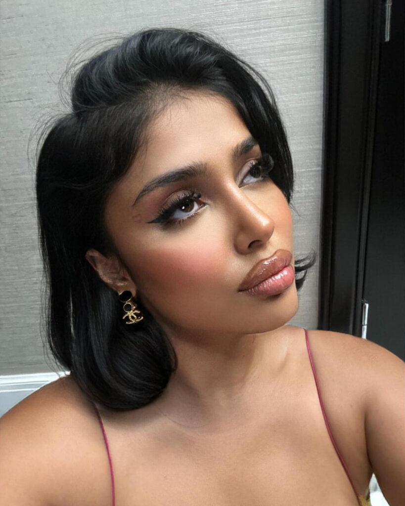 Instagram – HanaMyMood / Hana Mahmood – Nude