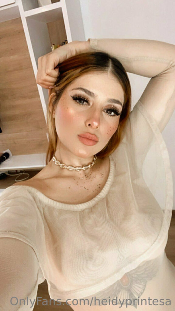 heidyboo/lunamittani – Nude