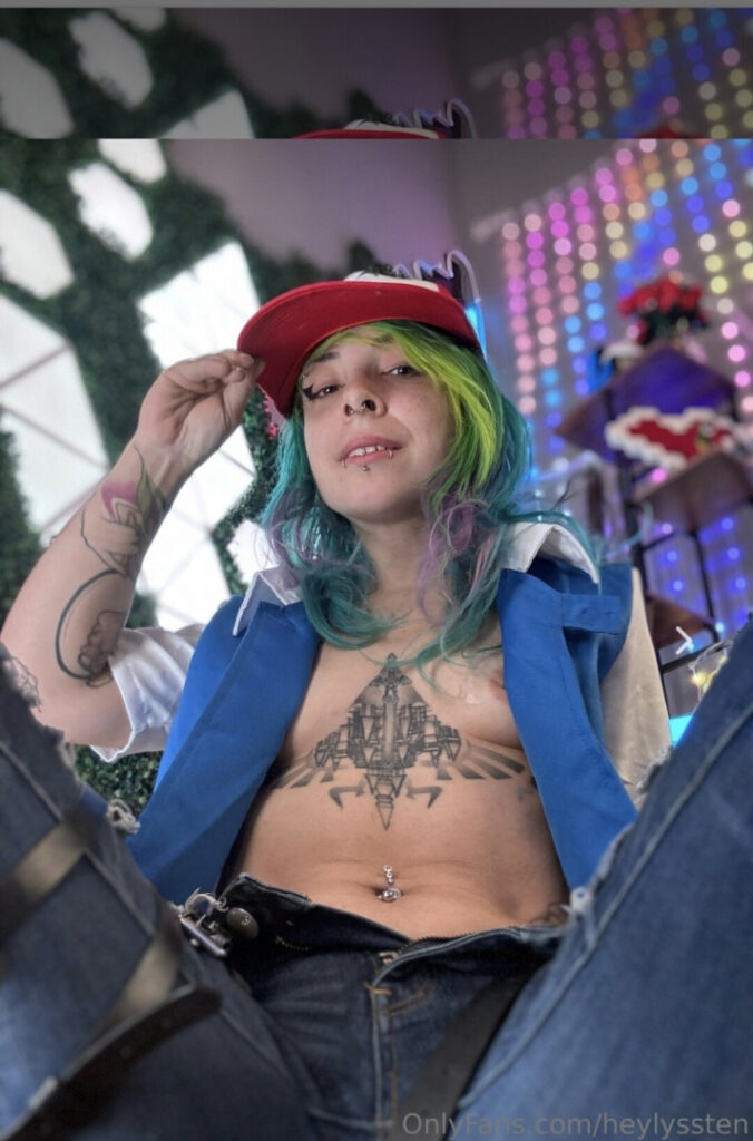 Twitch – HeyLyssten – Nude