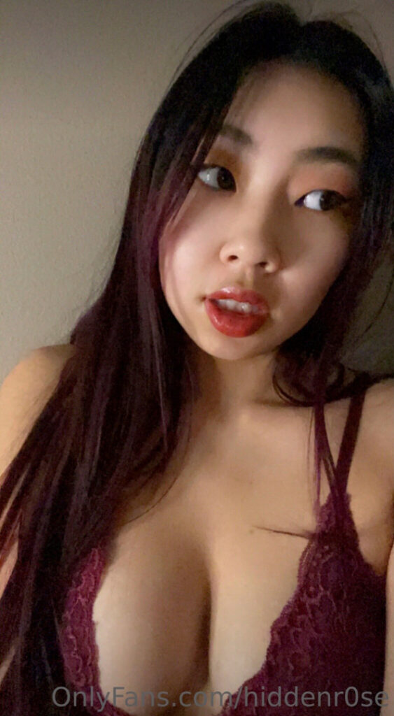 OnlyFans – Asian – hiddenr0se roserainxxx – Nude