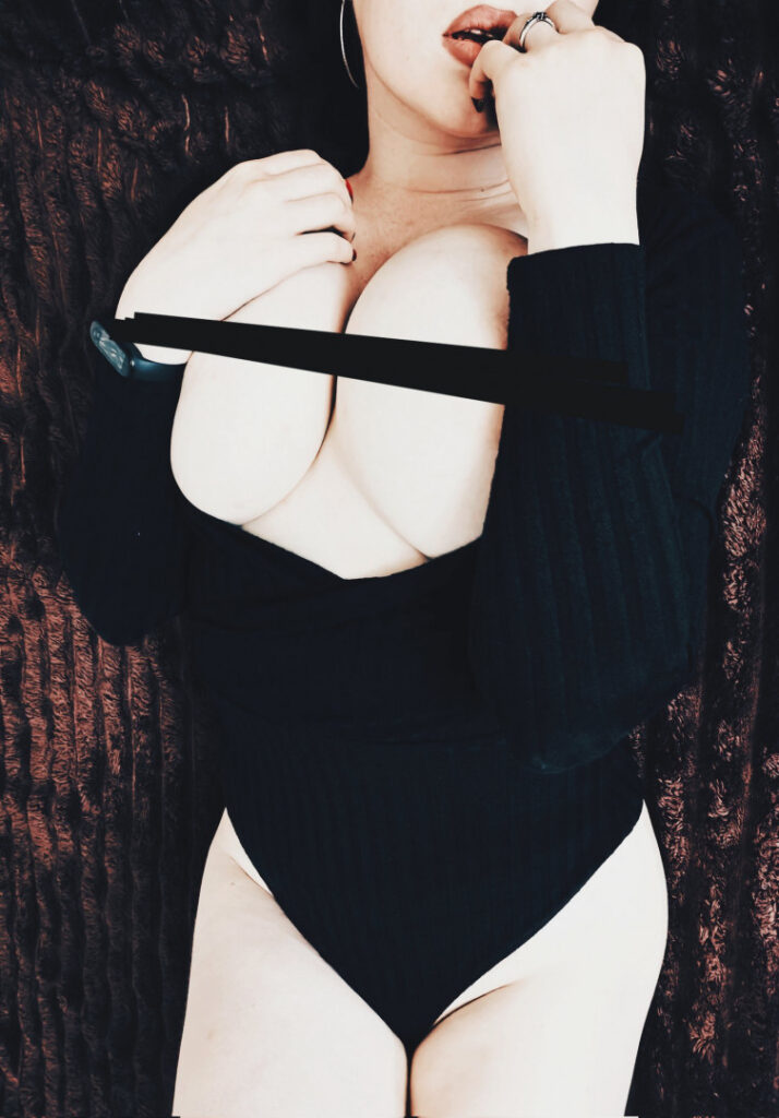 Boosty – ⠀X⠀ – Hinikali  Betty Short – Nude Leaks