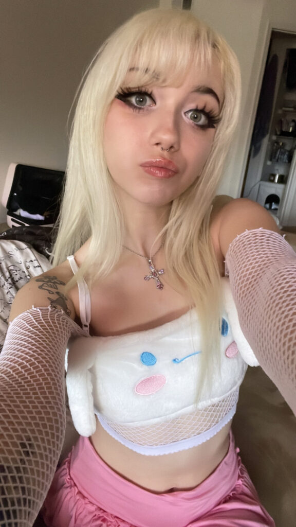 Twitch – TikTok – Iluvmeww – Nude