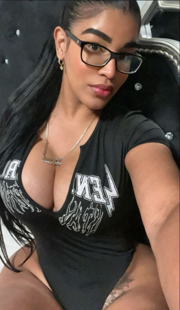 OnlyFans – Instagram – Latina – Iromi Perez (iromy1217) – Nude