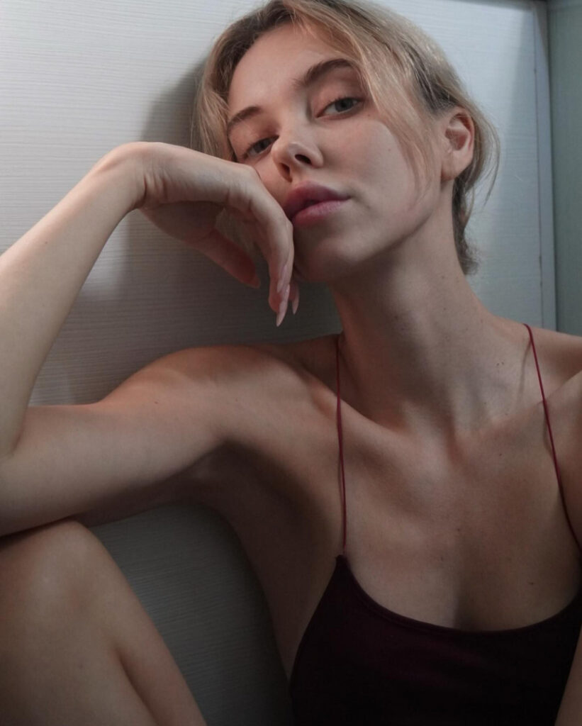 Twitch – OnlyFans – Feet – Irynaki – Nude