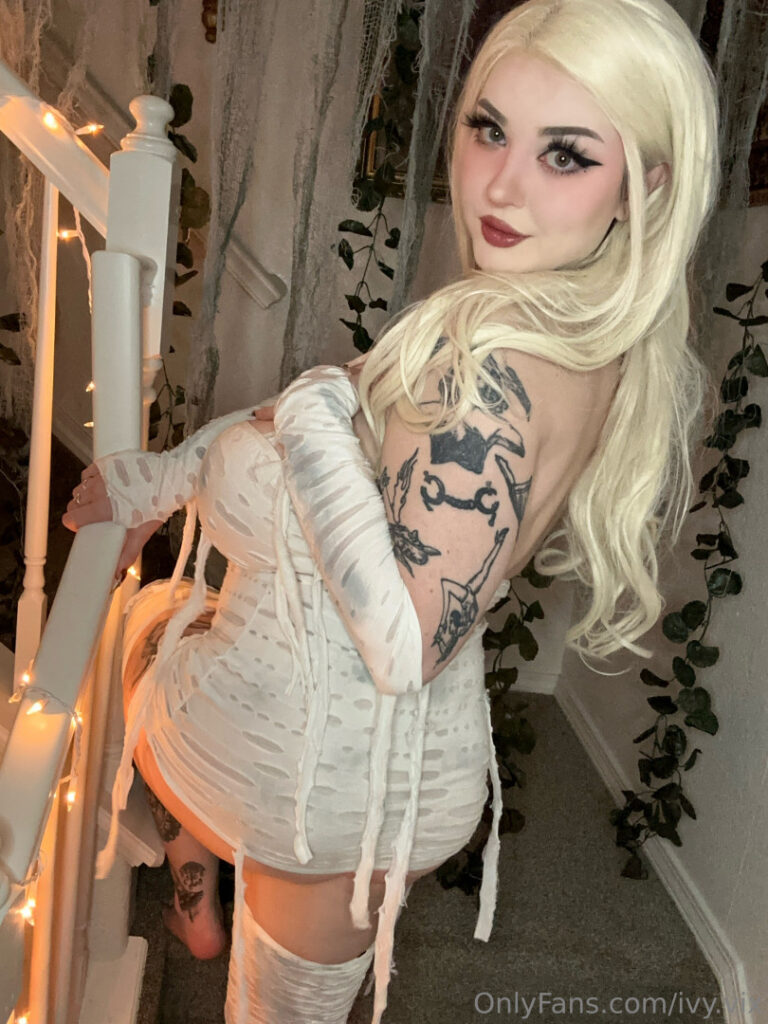 OnlyFans – T H I C C – Ivy_vix / ivy.vix – Nude