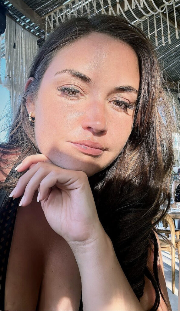 Celeb – Jacqueline Jossa – Nude