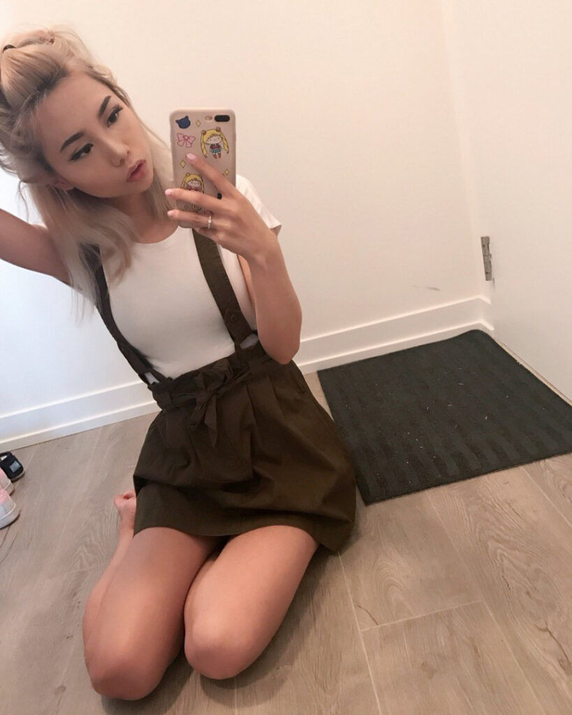 Twitch – Petite – Asian – Jasmina / Jasm1na – Nude