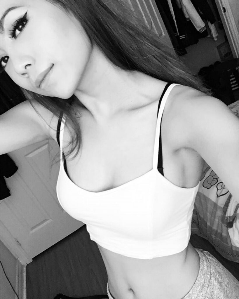 Twitch – Petite – Asian – Jasmina / Jasm1na – Nude