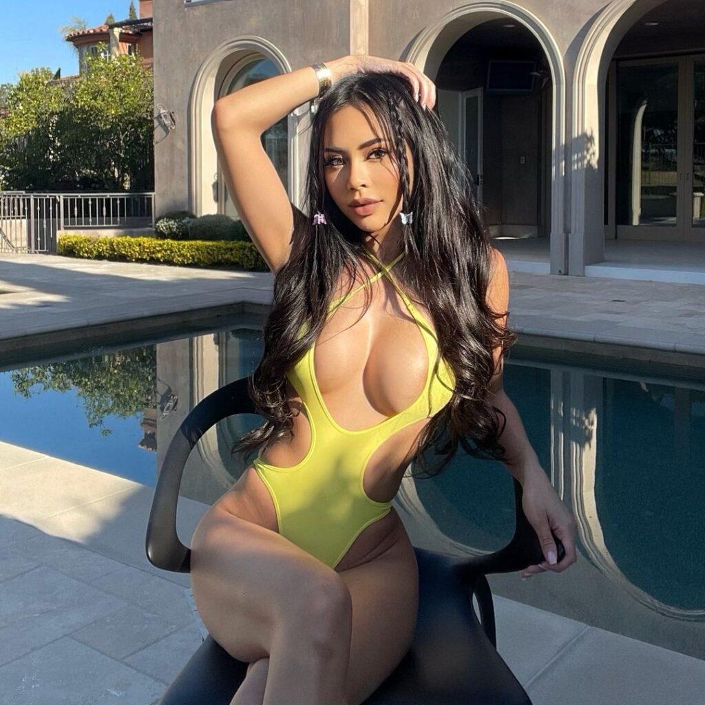 Instagram – Asian – jasmine_fbaby – Nude