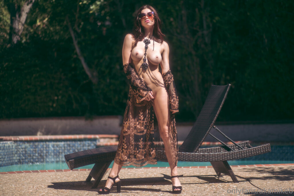 Instagram – Jazz Reilly Anais Dior Palacios – Nude