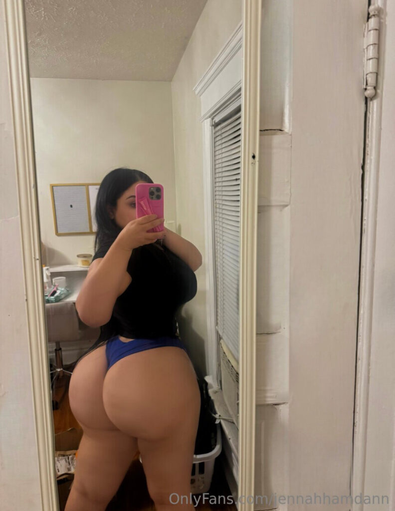 T H I C C – Latina – Jennah Hamdan – Nude