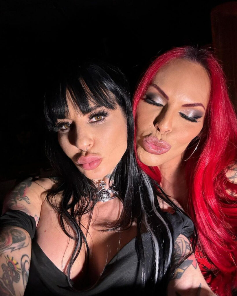 XXX – Joanna Angel – Nude