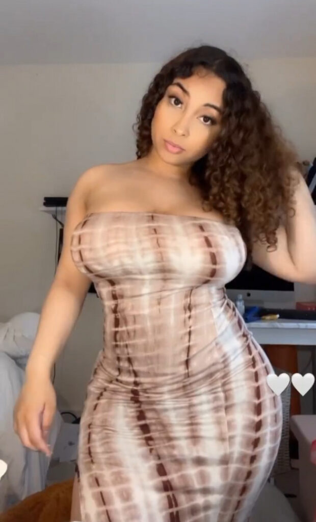 TikTok – juli5ette – Nude Leaks