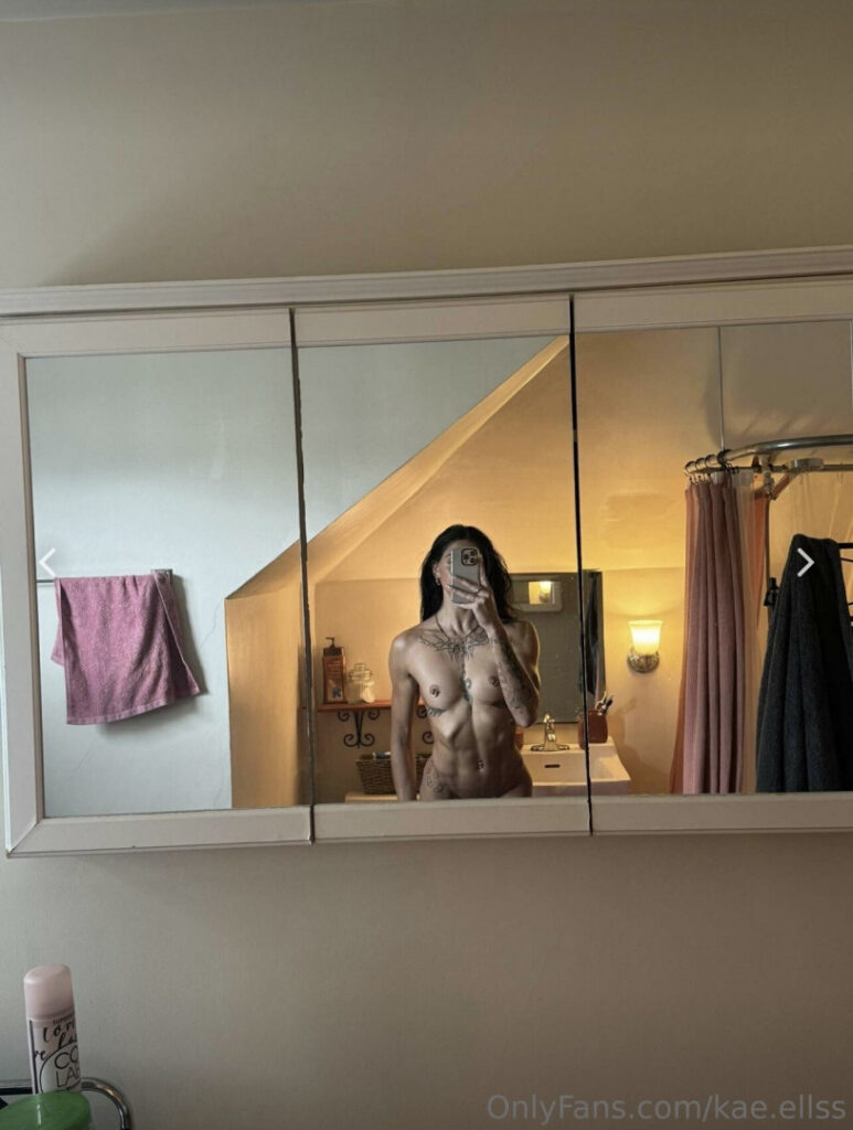 OnlyFans – TikTok – kae.ellsss – Nude