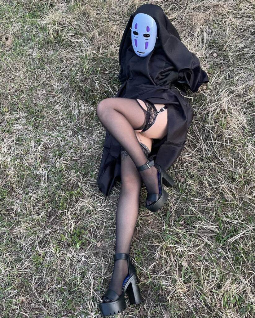 karandashiha – Nude