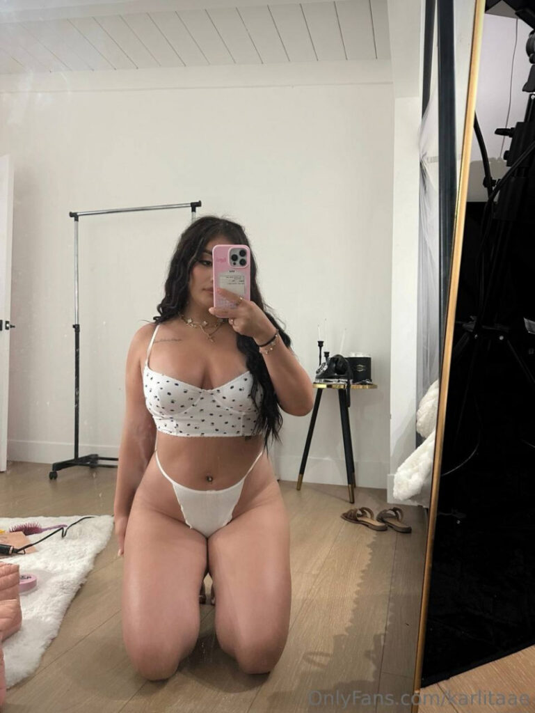 OnlyFans – Karla Perez / Karlitaae – Nude Leaks