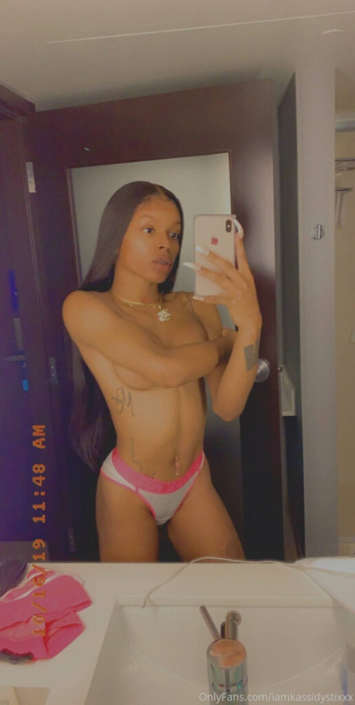 OnlyFans – Trans – H U N G – Ebony – Kassidy Stixxx⭐️❤️ – Nude Leaks