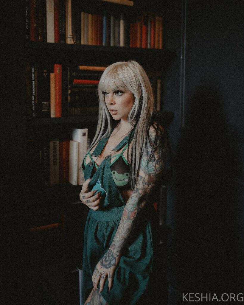 OnlyFans – Kawaiikeshia – Nude