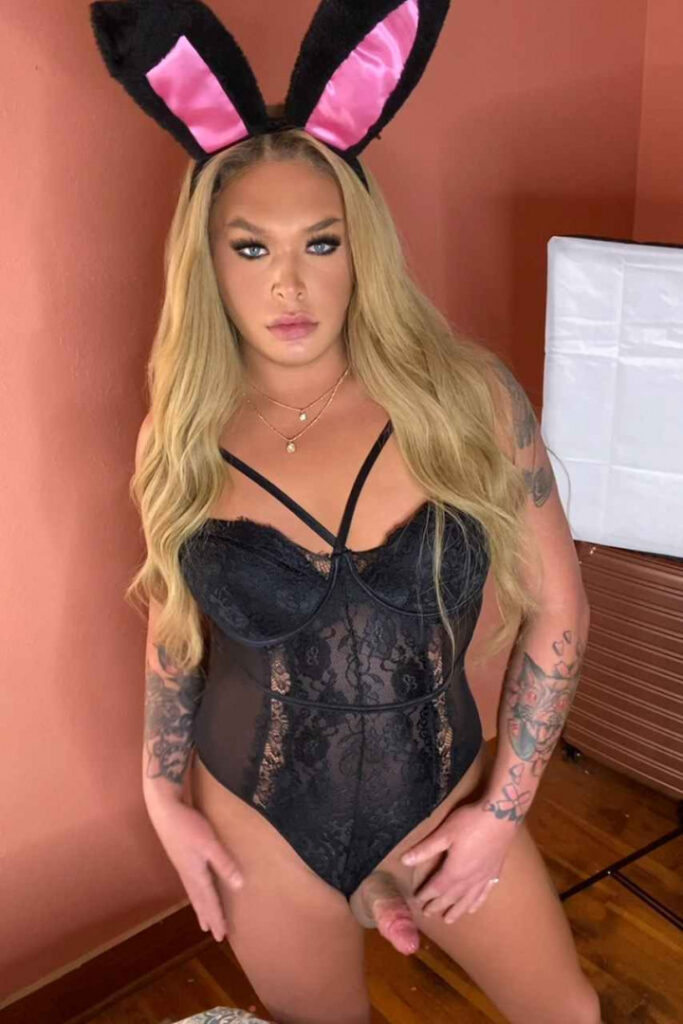 OnlyFans – Trans – T H I C C – Kendra Moore – Nude Leaks