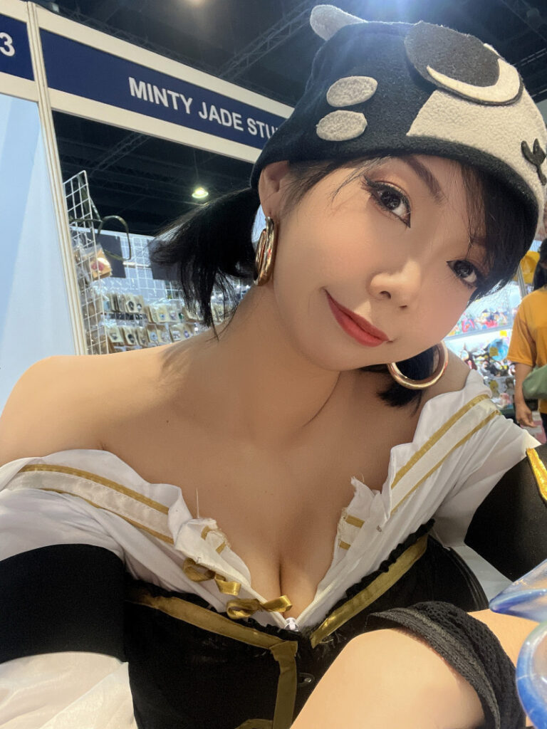 Patreon – Twitch – Asian – KitzCua – Nude