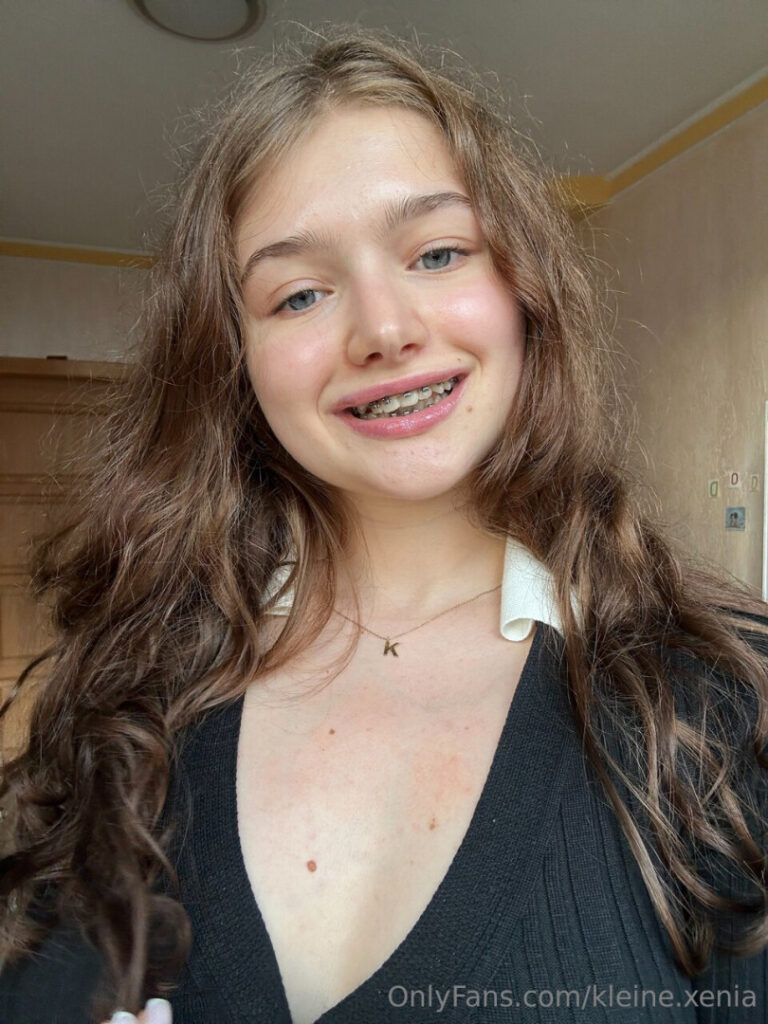 OnlyFans – Instagram – Kleines Mädchen/ kleine.xenia – Nude Leaks