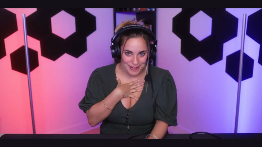 Youtube – T H I C C – Kristen Stephensonpino – Nude