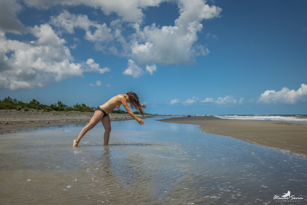 Instagram – lale sezer a.k.a. lalesezer88 – Nude