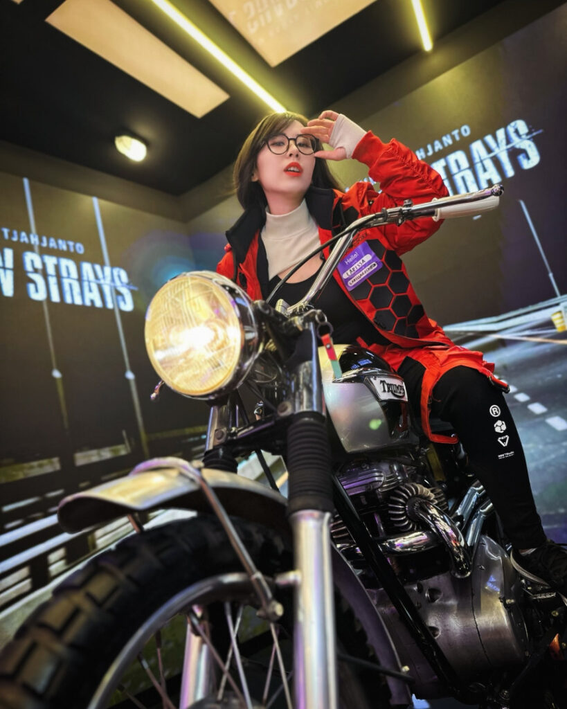 Cosplay – Asian – Indonesian – Larissa Rochefort – Nude