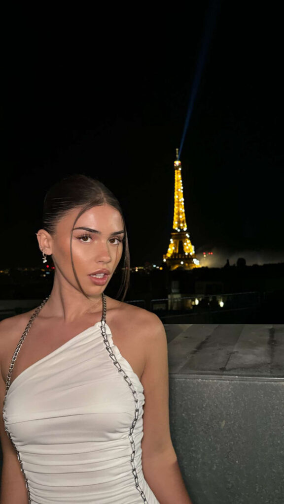 TikTok – Leah Halton – Nude