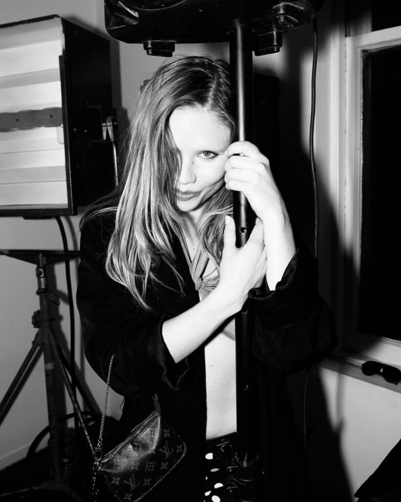 Celeb – Lexee Smith – Nude