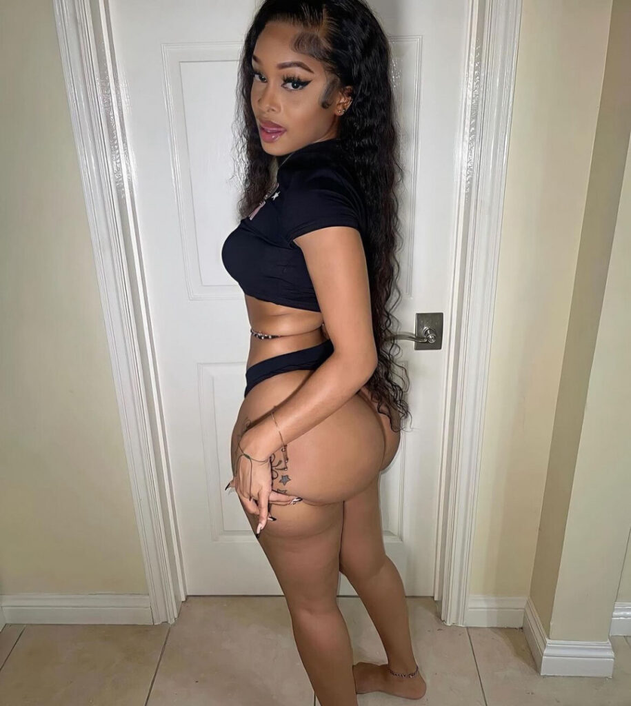 OnlyFans – T H I C C – Ebony – Lexisoriya – Nude