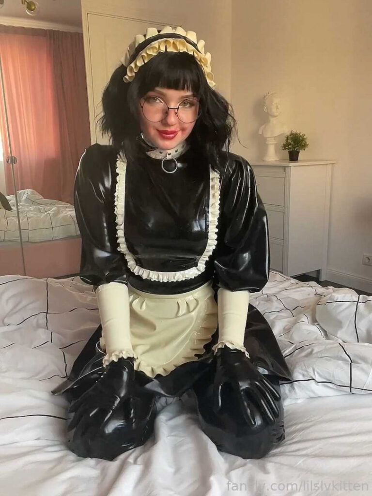 OnlyFans – Lilslvkitten | lilSlaveKitten – Nude