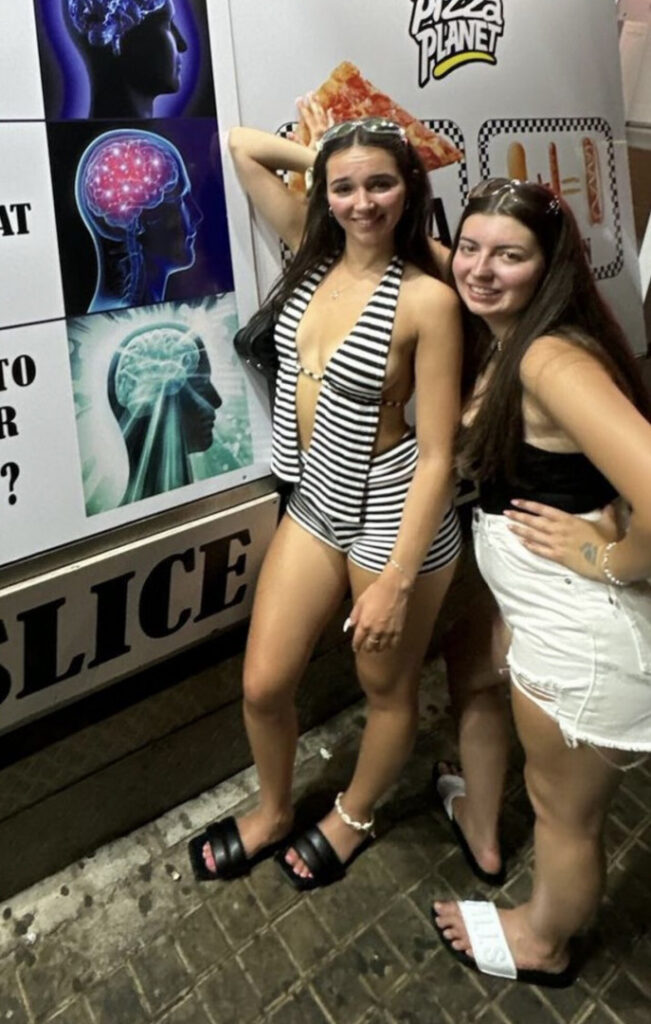 TikTok – Lily Draycott / lilstakes2 / lily_anneva.x – Nude