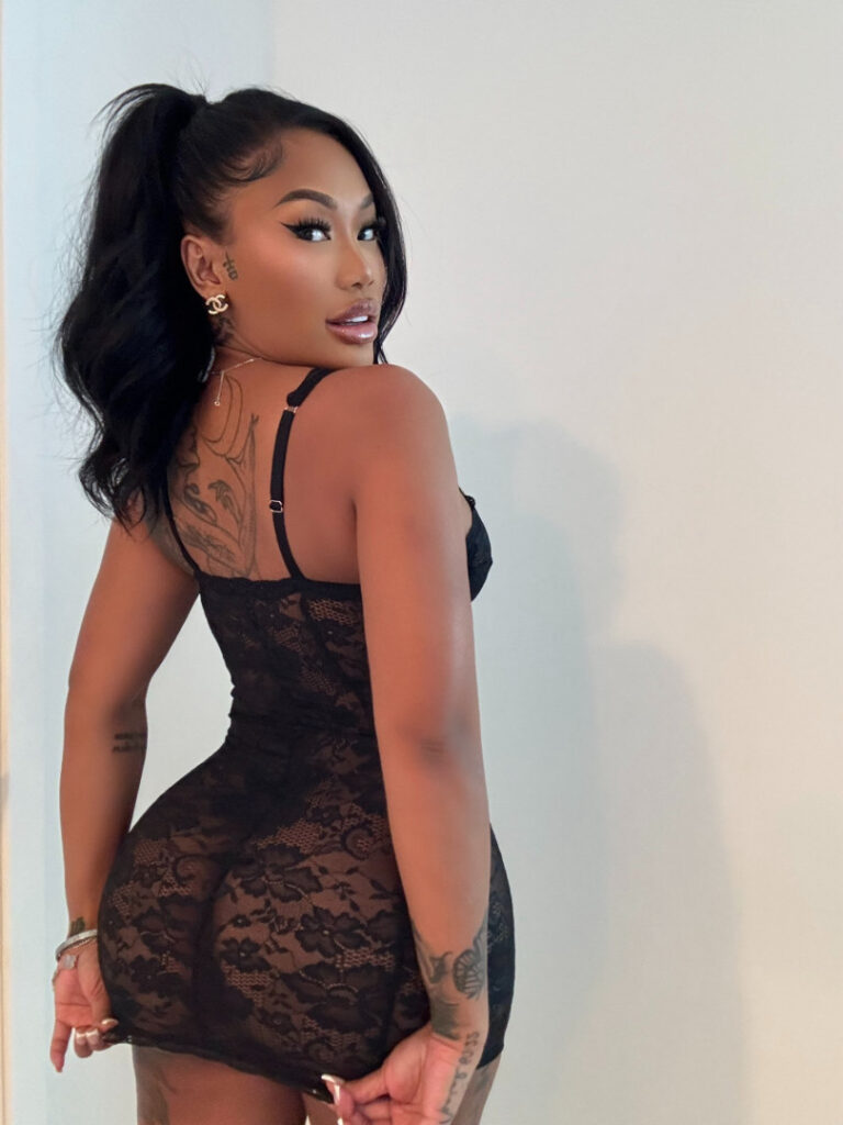 OnlyFans – Filipina – Lissy (lissythedoll) – Nude
