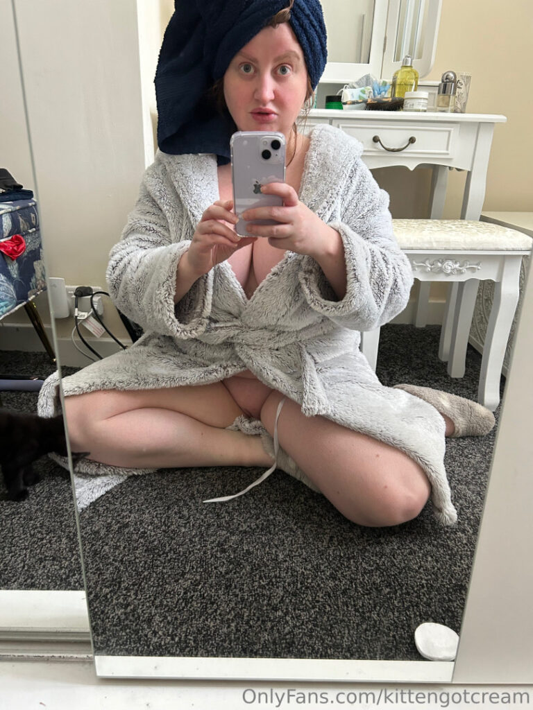 OnlyFans – LittleKittenCutie OF – Nude Leaks