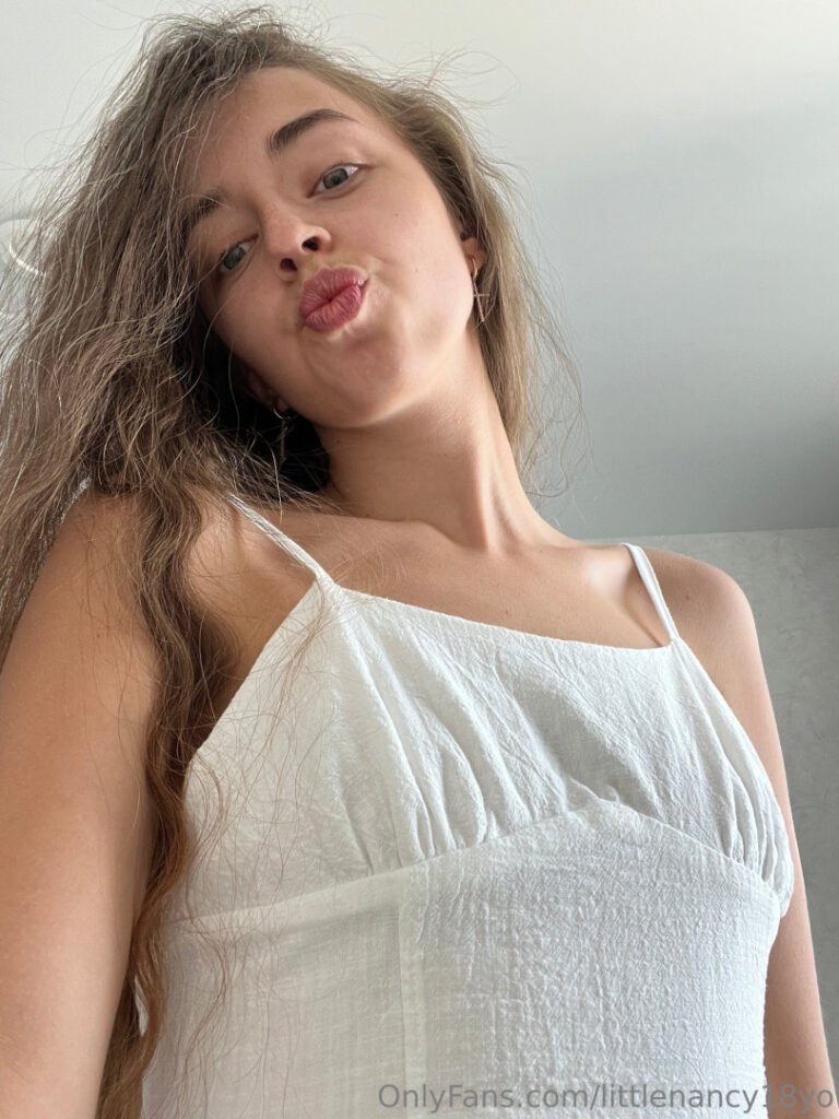 OnlyFans – Petite – Teen – Littlenancy18yo – Nude