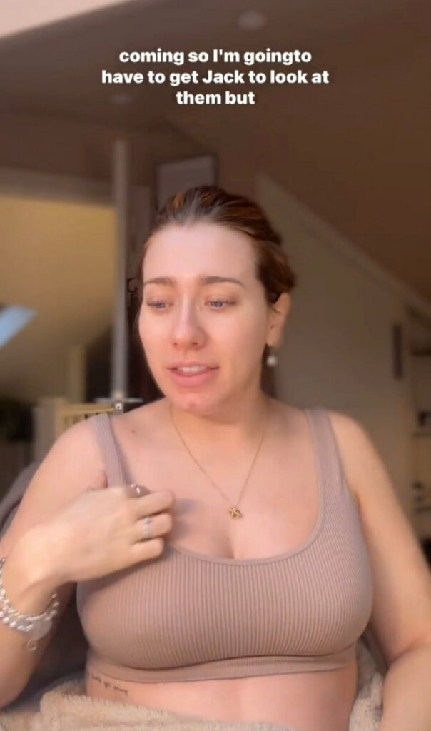 Instagram – Liv humby – Nude