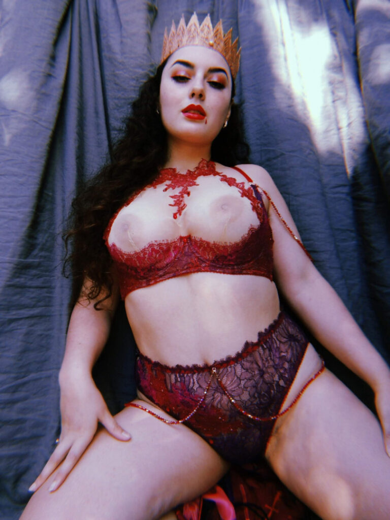 Instagram – Logandria – Nude