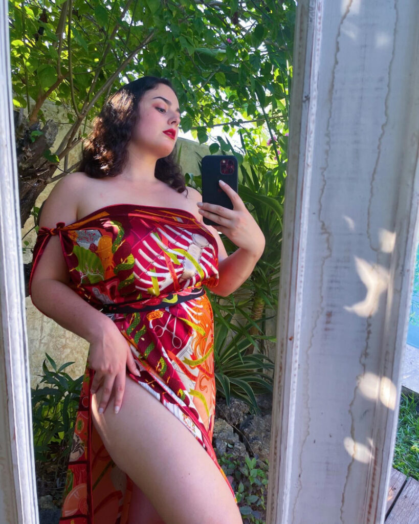 Instagram – Logandria – Nude