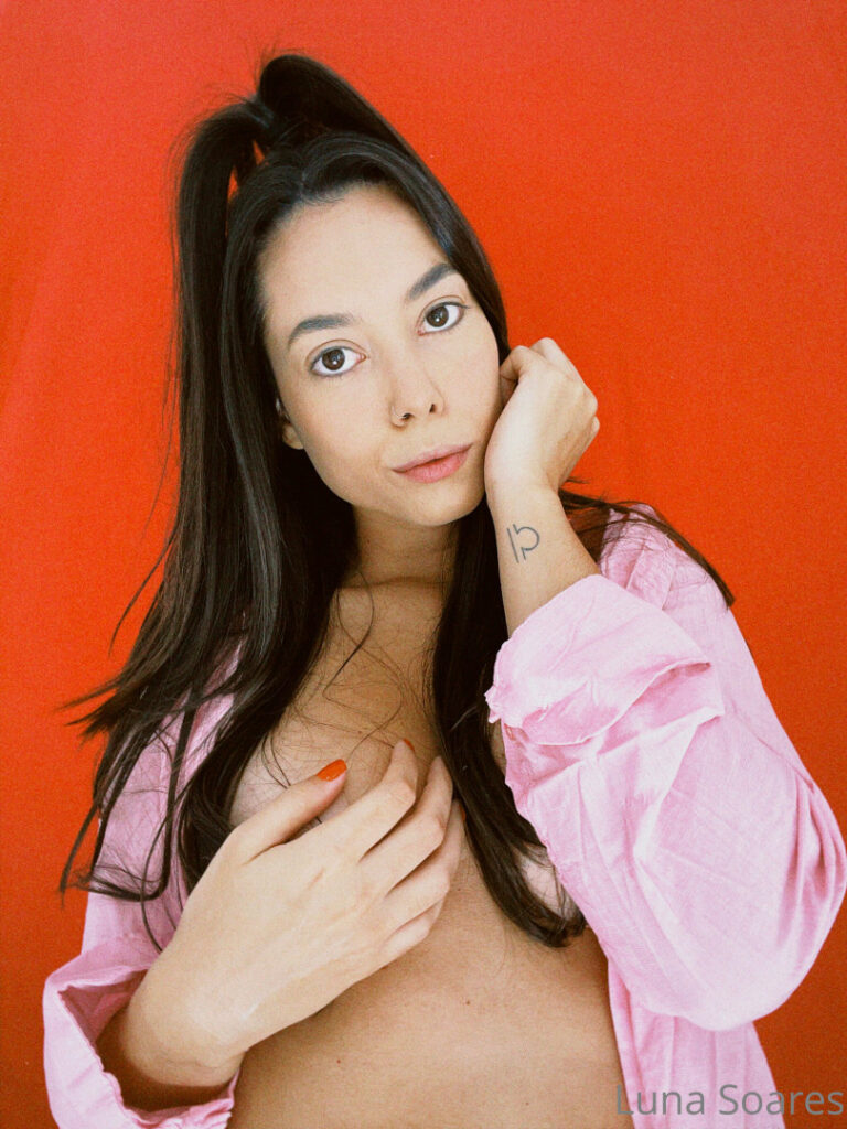 Brazil – OnlyFans – Luna Soares / soaresluna – Nude Leaks