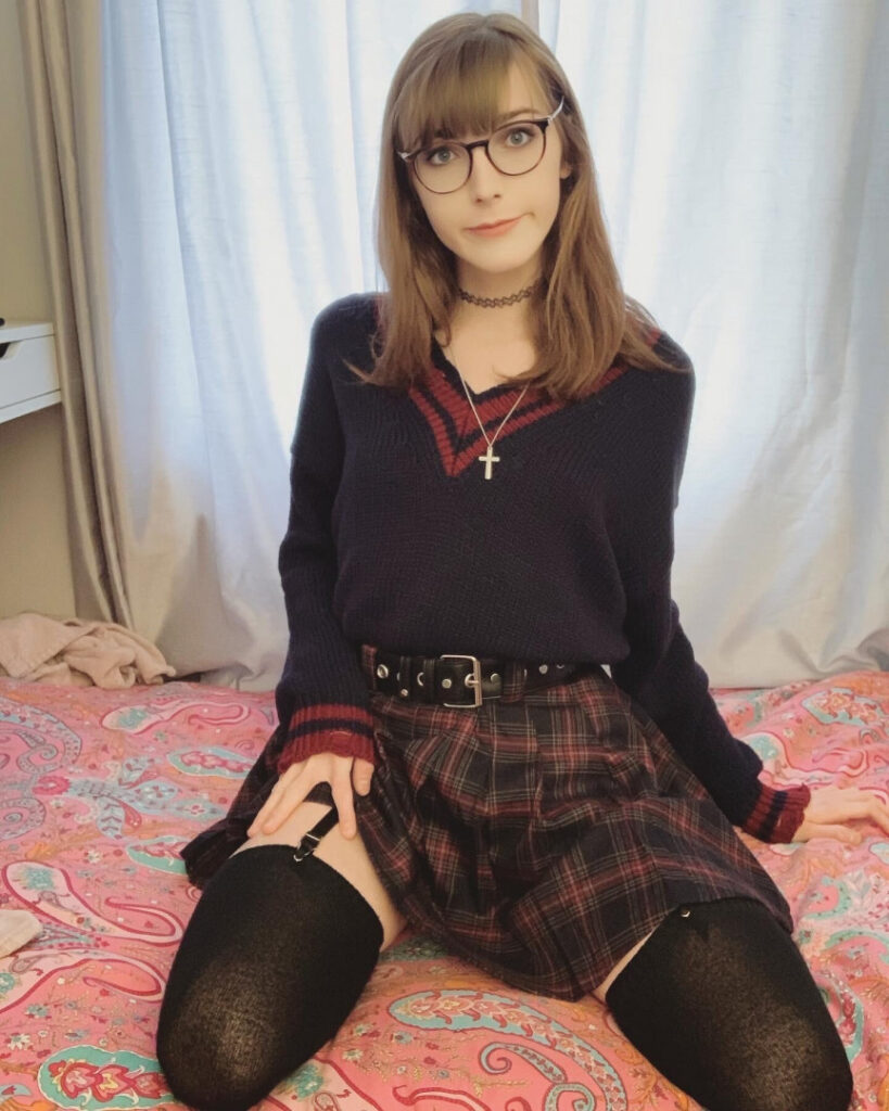 Trans – Instagram – Reddit – luniasolstice  ellie hardy – Nude Leaks