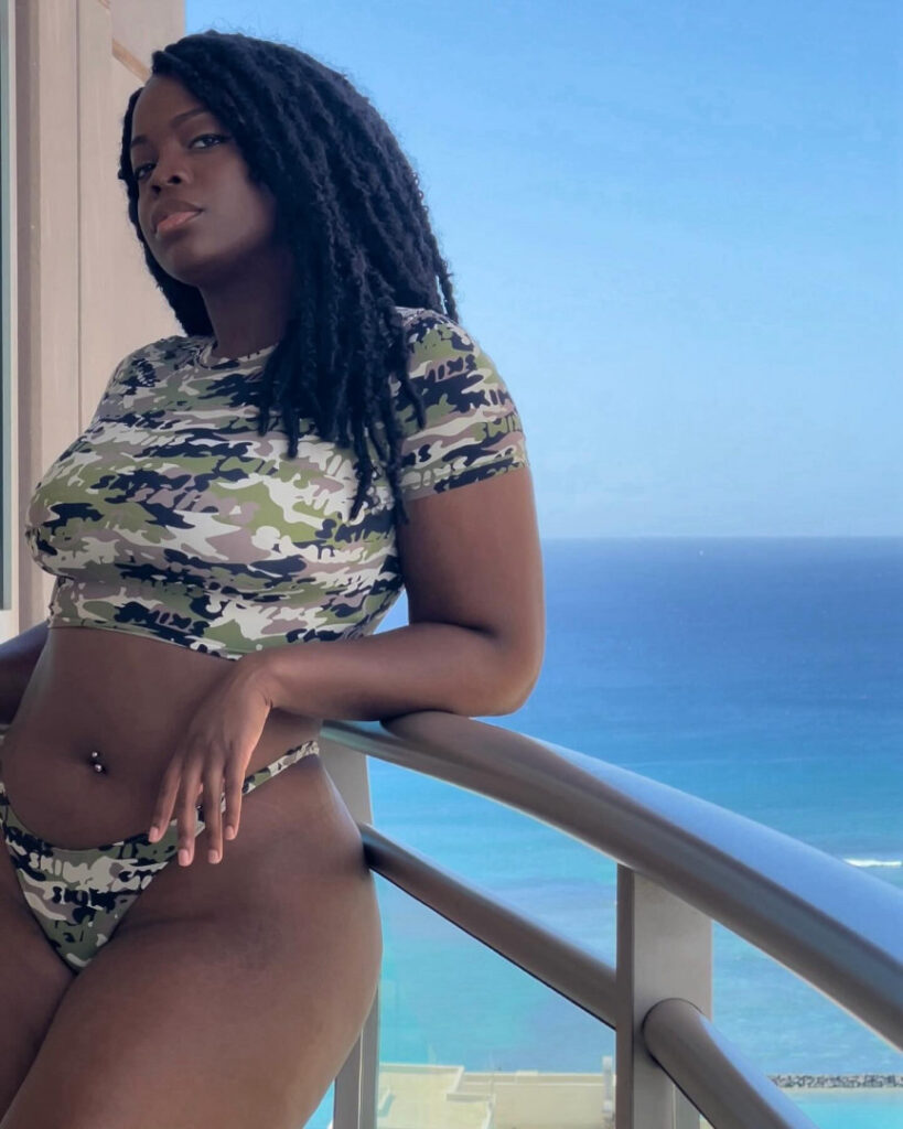 OnlyFans – TikTok – Ebony – Madame_Summer / Melanincosplay – Nude