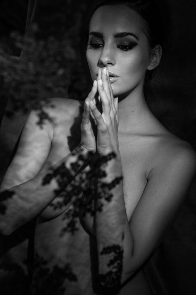 Instagram – Magdalena Perlinska – Nude