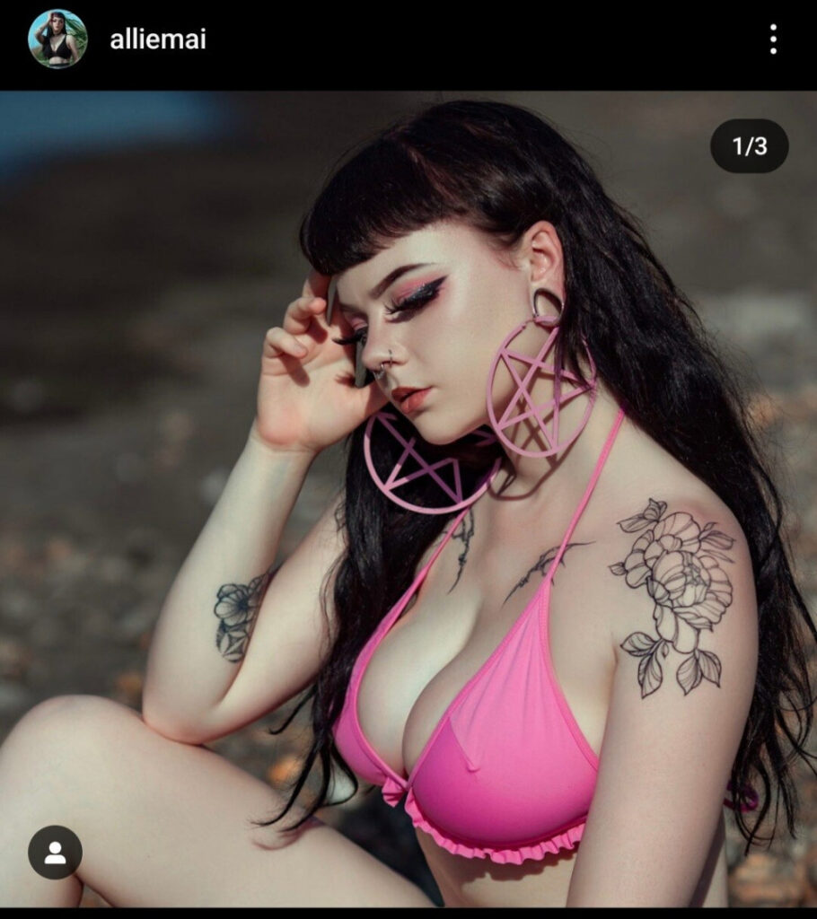 OnlyFans – Instagram – Mai (Strawberrimai) – Nude