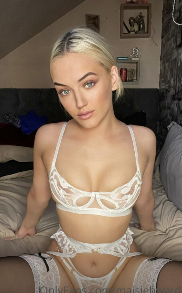 OnlyFans – TikTok – Instagram – Maisie Houlding Ward – Nude
