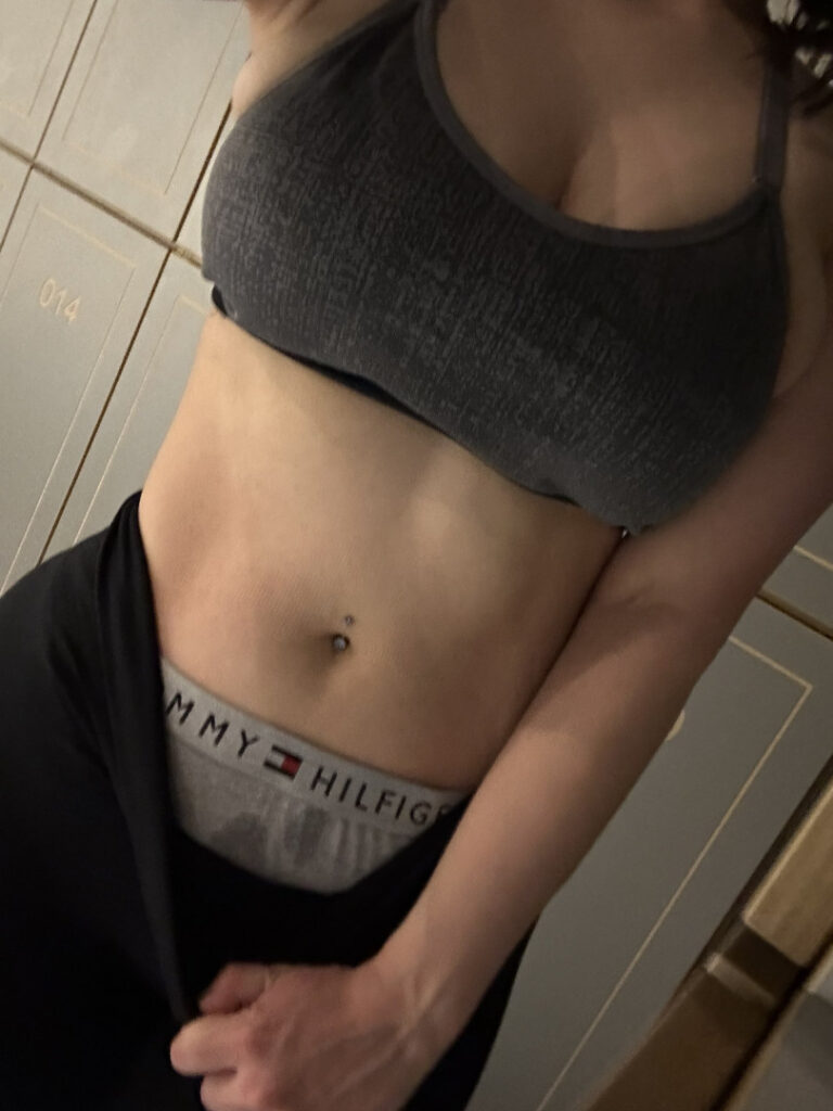 Maki95 – Nude Leaks